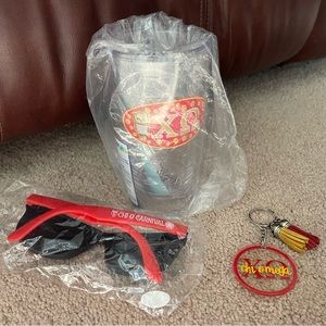 Chi Omega gift set - Tervis Cup Sunglasses Keychain - Brand New
